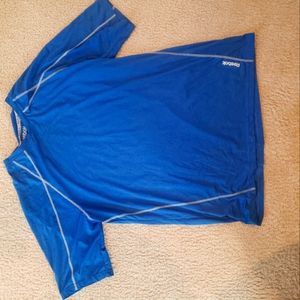 Mens Reebok xl t shirt